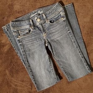 American Eagle size 2 jeans